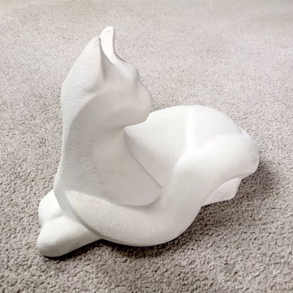 Vintage 1990 HAEGER Large White Ceramic Pottery Cat Statue #6063 Textured Finish